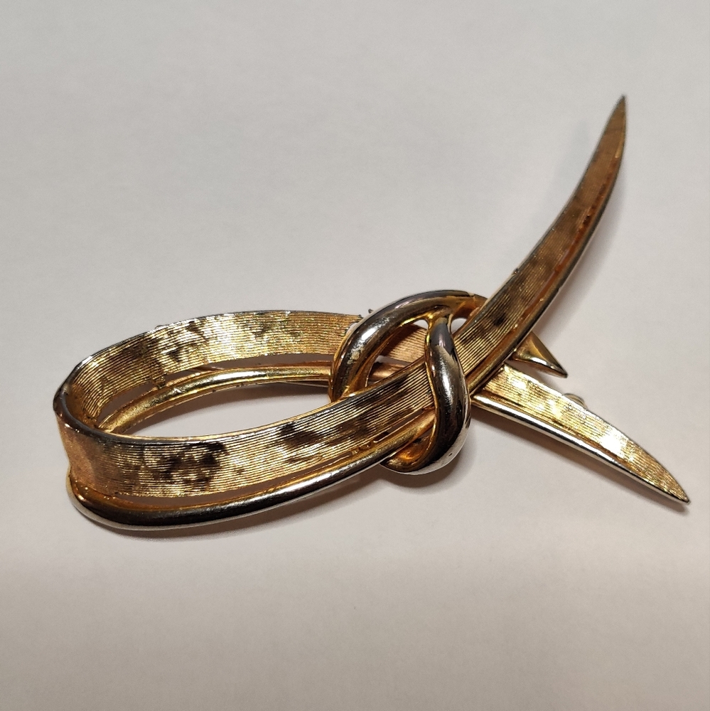 Modernist Marcel Boucher Tie Knot Brooch